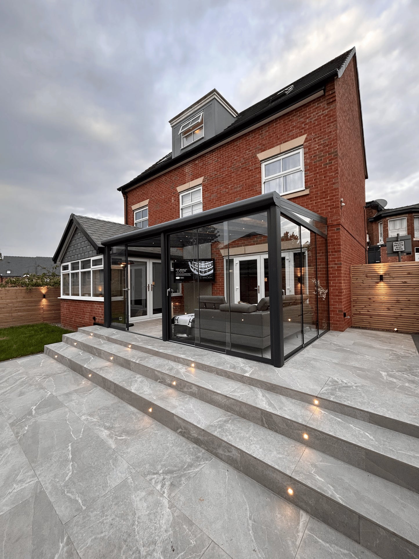 VELARO GLASS VERANDA