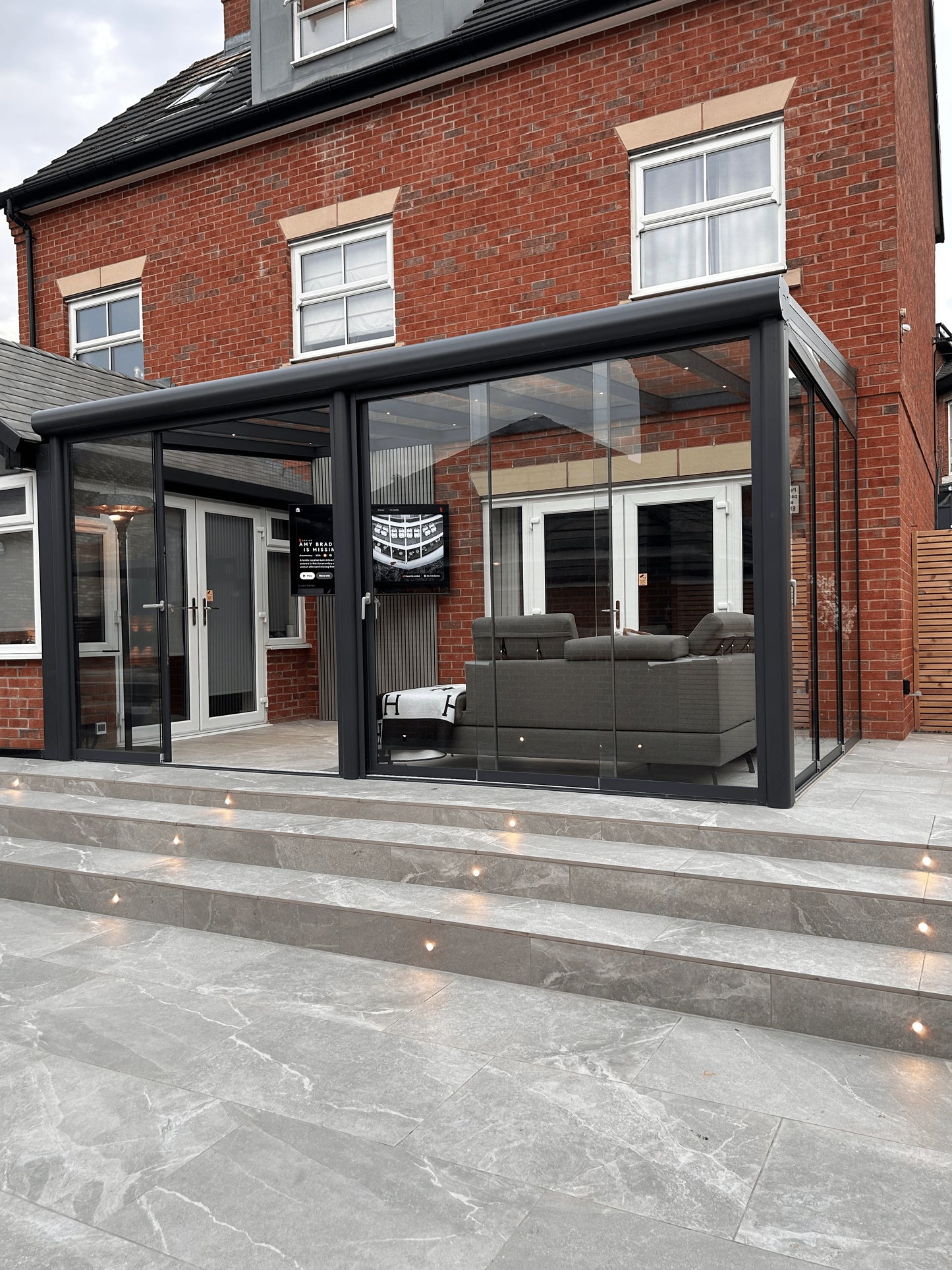 VELARO GLASS VERANDA